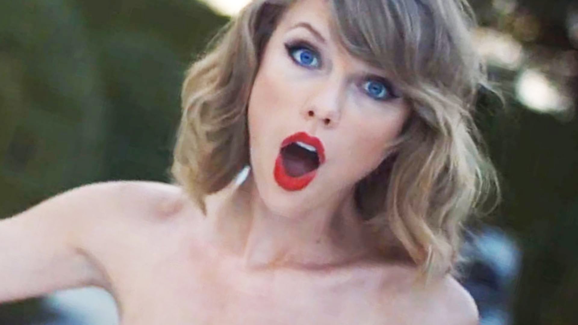 Taylor swift nude leaks.