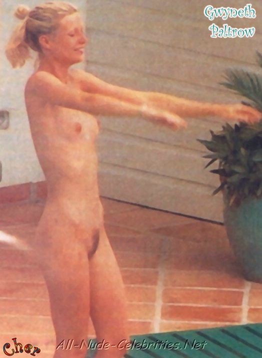 Paltrow topless gwyneth Gwyneth Paltrow