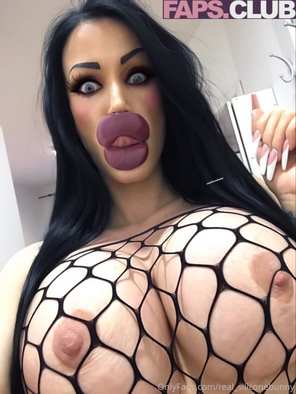 real_siliconebunny Nude Leaked OnlyFans Photo 5