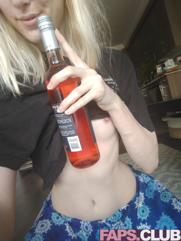 spoiledbratcat Nude Leaked OnlyFans Photo 15