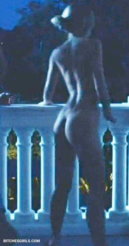 Lily-Rose Depp Nude Celeb – Lilyrose_Depp Celeb Leaked Naked Photos