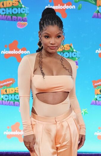 Halle Bailey Nude Leaks OnlyFans Photo 70