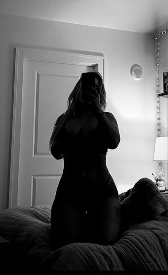Katerina Carney Nude Leaks OnlyFans Photo 27