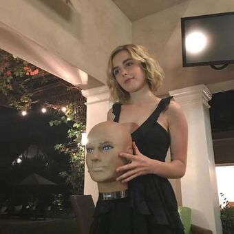 Kiernan-shipka Nude Leaks OnlyFans Photo 175