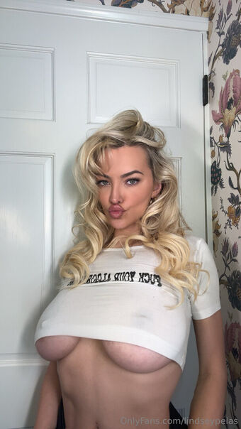 Lindsey Pelas Nude Leaks OnlyFans Photo 136