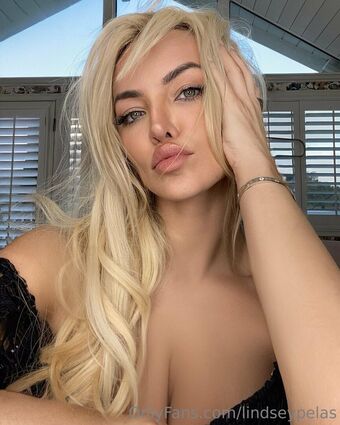 Lindsey Pelas Nude Leaks OnlyFans Photo 130