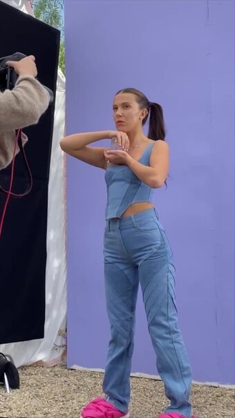 Millie Bobby Brown Nude Leaks OnlyFans Photo 234