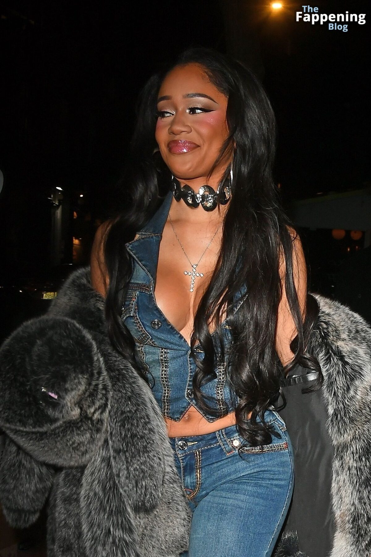 Saweetie is Seen Laving New York’s Mulberry Bar in Style (9 Photos)