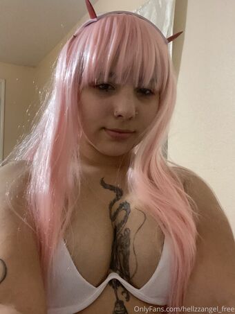 hellzzangel_free Nude Leaks OnlyFans Photo 2