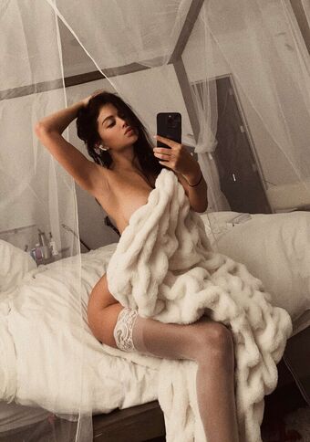 Mira-nowhere Nude Leaks OnlyFans Photo 118