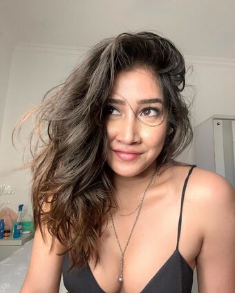 Sofia Ansari / sofia9__official Nude Leaks OnlyFans  – Leaked Models