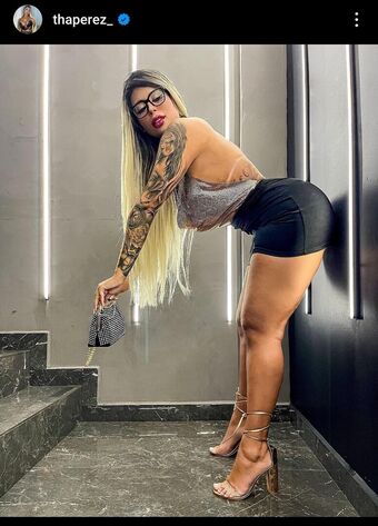 Thaís Perez / thaperez_ Nude Leaks OnlyFans  – Leaked Models