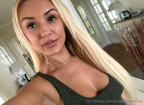 amberdeenxxx Nude Leaks OnlyFans Photo 8