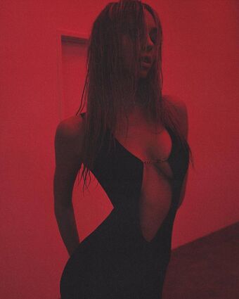 Alexis Ren Nude Leaks OnlyFans Photo 129