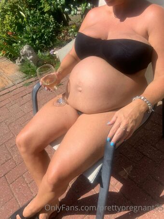Prettypregnant35 Nude Leaks OnlyFans Photo 22