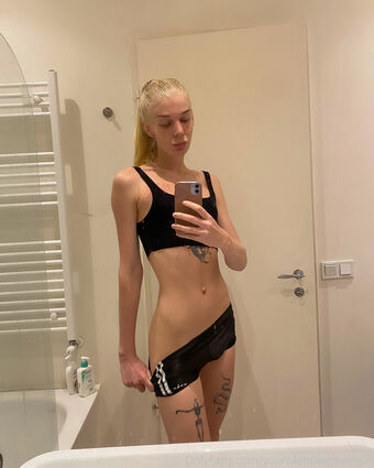 yourblondedreamgirl Nude Leaks OnlyFans Photo 11
